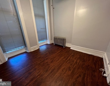 521 S 41st Street - Photo Thumbnail 7