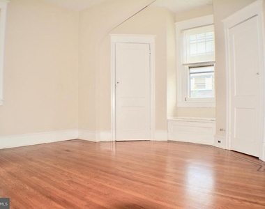 510 W Manheim Street - Photo Thumbnail 3