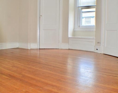 510 W Manheim Street - Photo Thumbnail 5