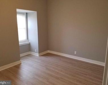 2142 S Broad Street - Photo Thumbnail 4