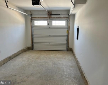 13499 Damar Drive - Photo Thumbnail 24