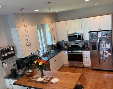 1326 N 5th Street - Photo Thumbnail 2