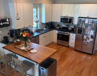 1326 N 5th Street - Photo Thumbnail 3