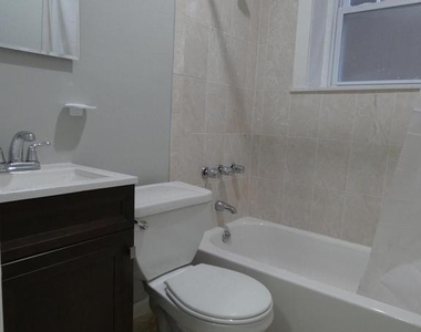 4207 Chester Avenue - Photo Thumbnail 7