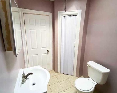 1833 W Rockland Street - Photo Thumbnail 14