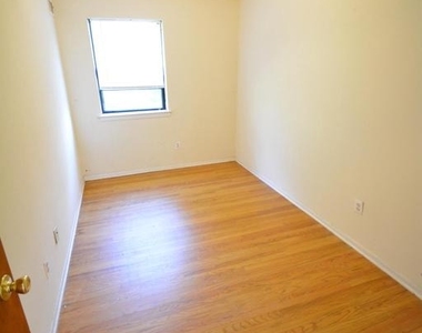 3413 Cresson Street - Photo Thumbnail 12