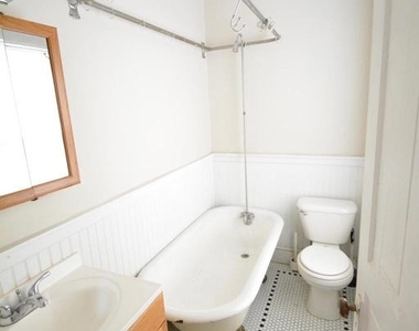 247 W Hansberry Street - Photo Thumbnail 10
