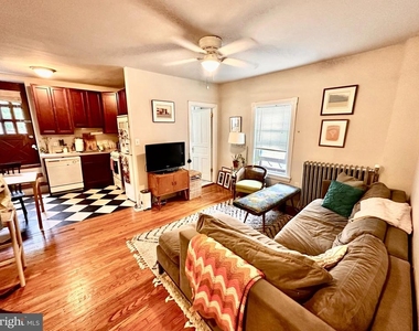 247 W Hansberry Street - Photo Thumbnail 9