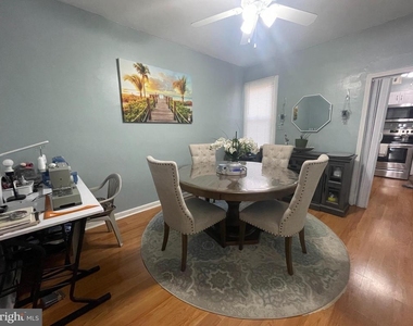 925 E Tioga Street - Photo Thumbnail 4