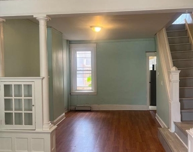 634 W Indiana Ave. - Photo Thumbnail 4