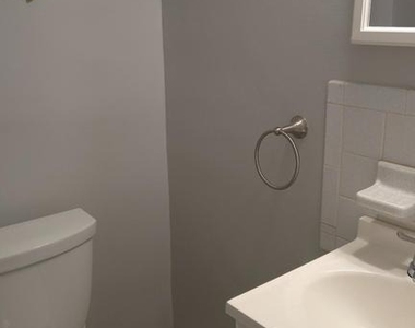 356 Krams Avenue - Photo Thumbnail 18