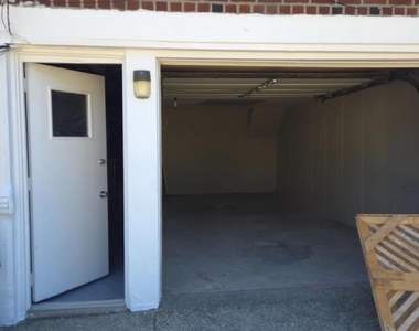 356 Krams Avenue - Photo Thumbnail 36