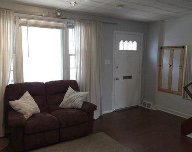 356 Krams Avenue - Photo Thumbnail 10