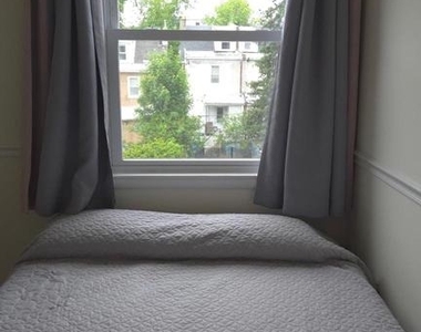 356 Krams Avenue - Photo Thumbnail 29