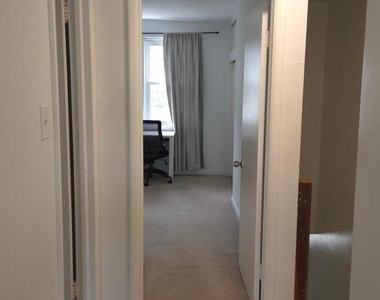 356 Krams Avenue - Photo Thumbnail 22