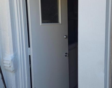 356 Krams Avenue - Photo Thumbnail 34