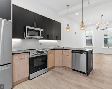 1232 Chancellor Street - Photo Thumbnail 2