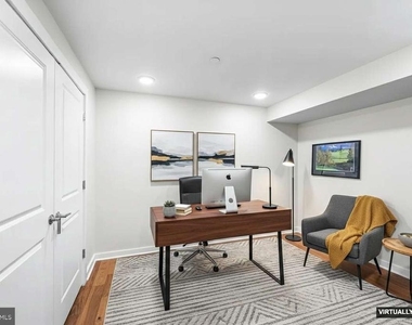 1640 N 5th Court - Photo Thumbnail 9