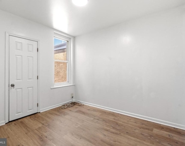 4035 Green Street - Photo Thumbnail 7