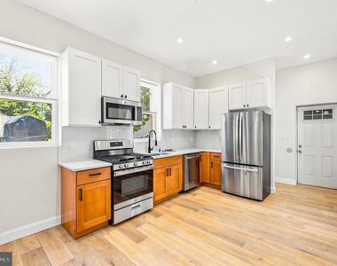 4124 Westminster Avenue - Photo Thumbnail 2