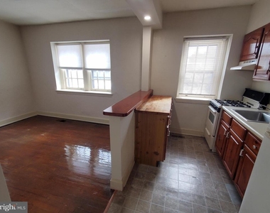 126 Argyle Road - Photo Thumbnail 6