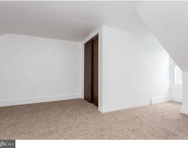 849 Queen Street - Photo Thumbnail 6