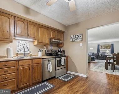400 Glendale Road - Photo Thumbnail 16