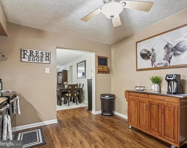 400 Glendale Road - Photo Thumbnail 15