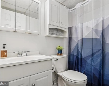 400 Glendale Road - Photo Thumbnail 18