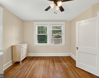 113 S Valley Road - Photo Thumbnail 30