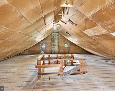 113 S Valley Road - Photo Thumbnail 35