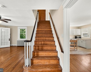 113 S Valley Road - Photo Thumbnail 7