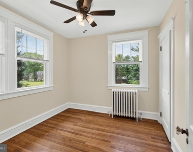 113 S Valley Road - Photo Thumbnail 32