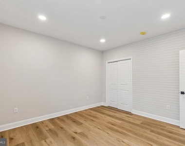 27 Christman Street - Photo Thumbnail 24