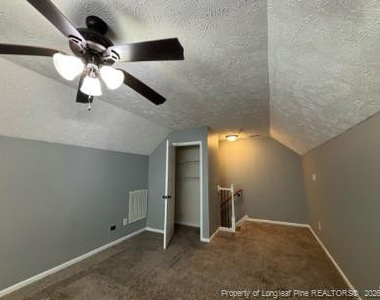 5512 Rising Ridge Drive - Photo Thumbnail 9