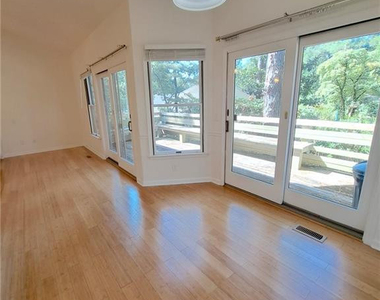 420 Sugar Pine Drive - Photo Thumbnail 9