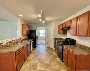 92 Hallow Oak Street - Photo Thumbnail 4