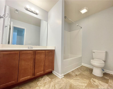 92 Hallow Oak Street - Photo Thumbnail 6