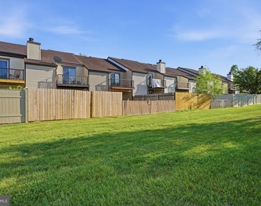 272 Hudson Court - Photo Thumbnail 39