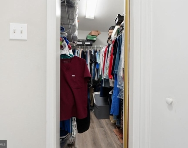 272 Hudson Court - Photo Thumbnail 21