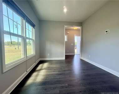 580 Hayes Road - Photo Thumbnail 3