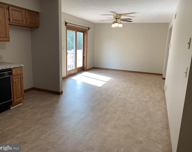 38 Cheetah Drive - Photo Thumbnail 4