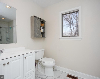 34 Berrien Avenue - Photo Thumbnail 27
