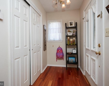 34 Berrien Avenue - Photo Thumbnail 7