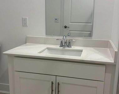 2201 Jacob Francis Way - Photo Thumbnail 9