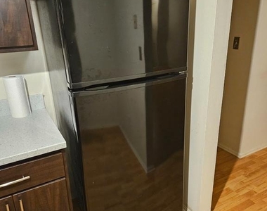 47 Wyndham Place - Photo Thumbnail 6