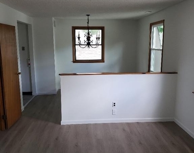 107 W Branch Avenue - Photo Thumbnail 1