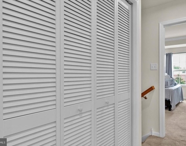 114 Freedom Way - Photo Thumbnail 22
