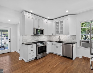 107 Harvard Avenue - Photo Thumbnail 8