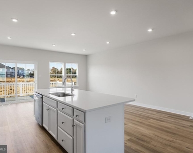 31 Sage Way - Photo Thumbnail 18
